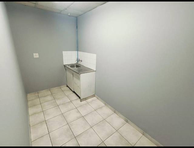 INDUSTRIAL PROPERTY TO RENT IN KYA SANDS